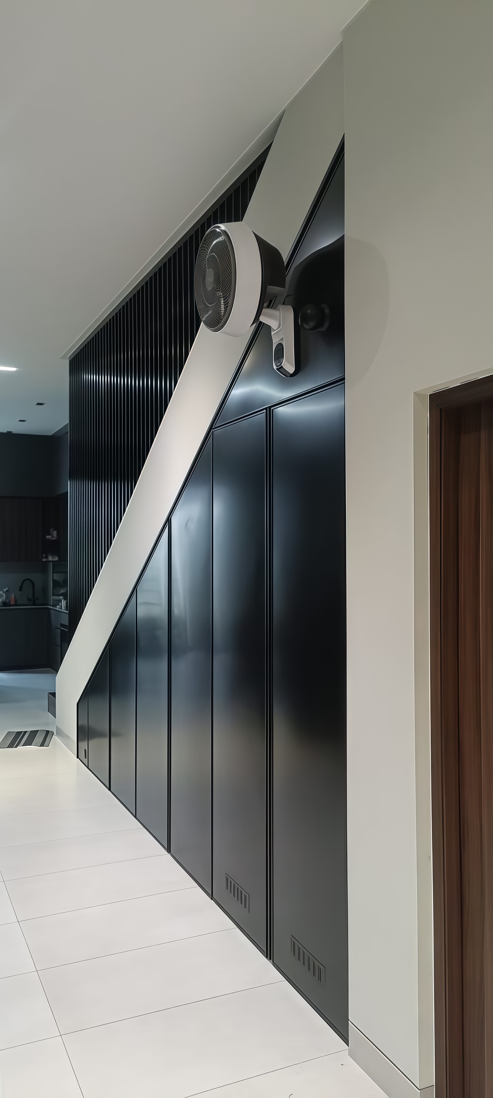 Lemari Bawah Tangga Custom