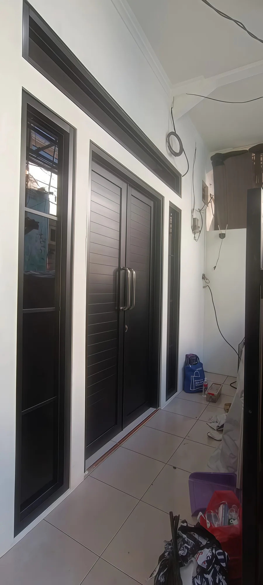 Pintu Utama Solid Aluminium
