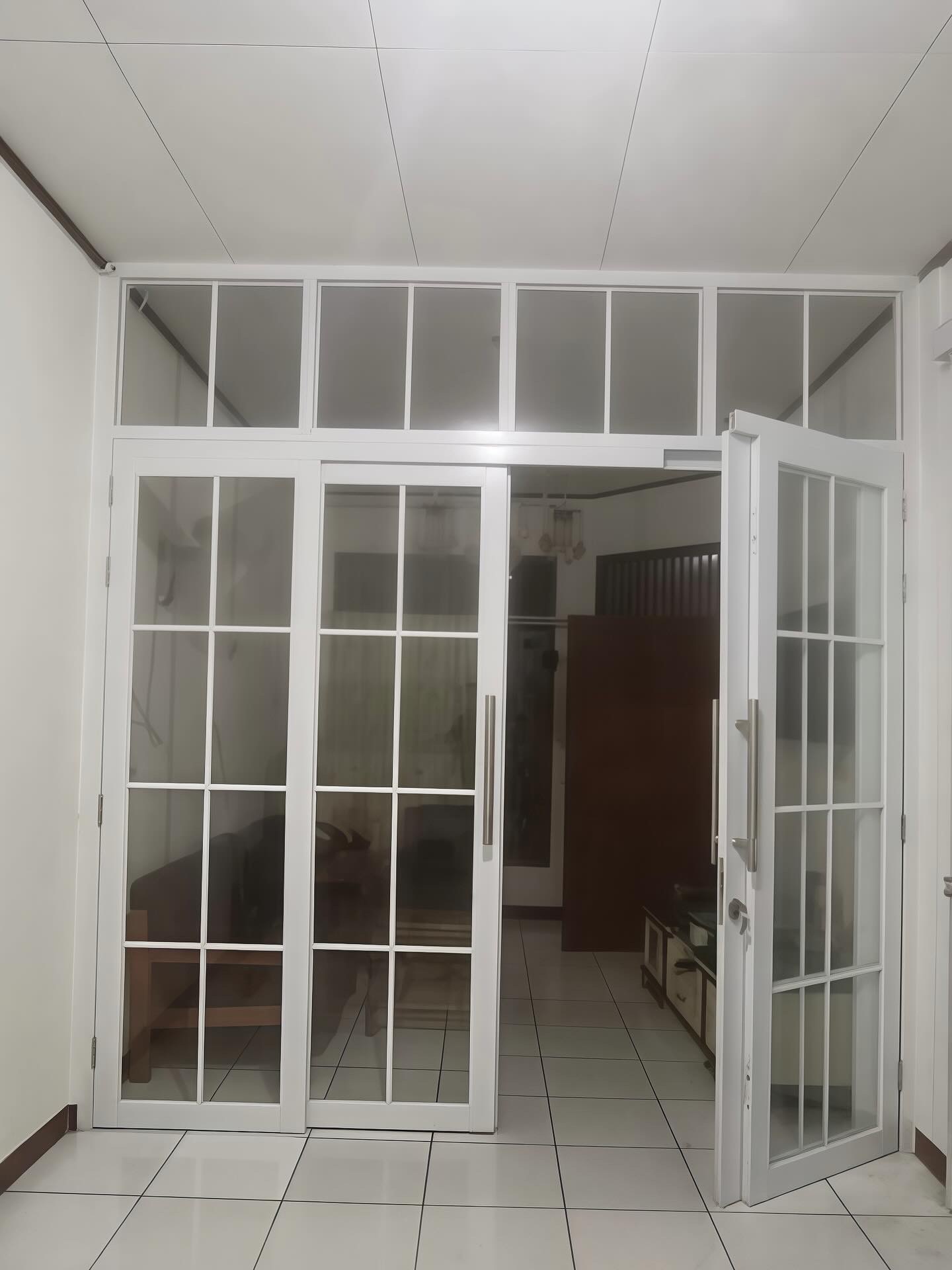 Sliding Swing 4 Daun